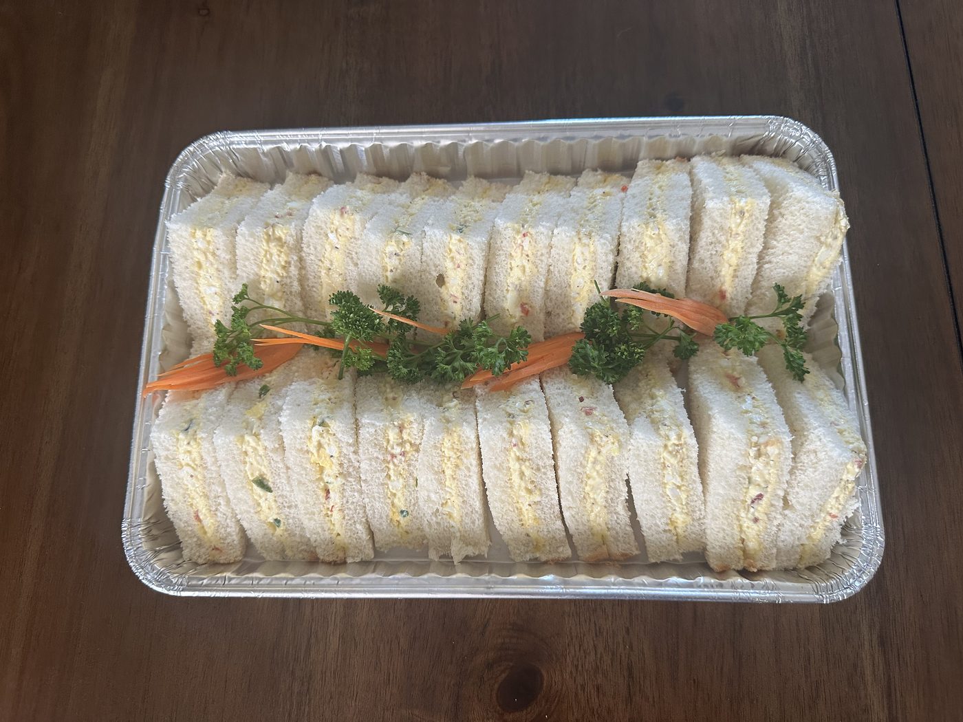 Samosas and cutlets tray