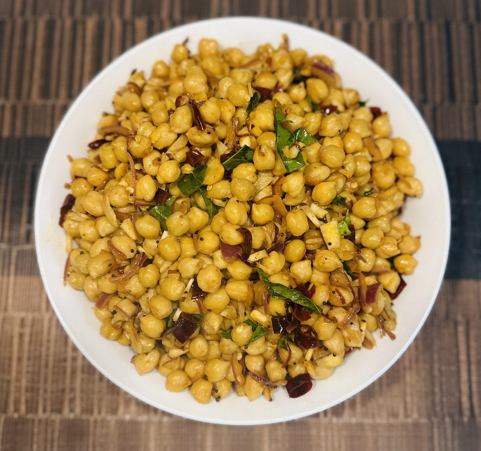 Spiced chickpeas dish from our market menu